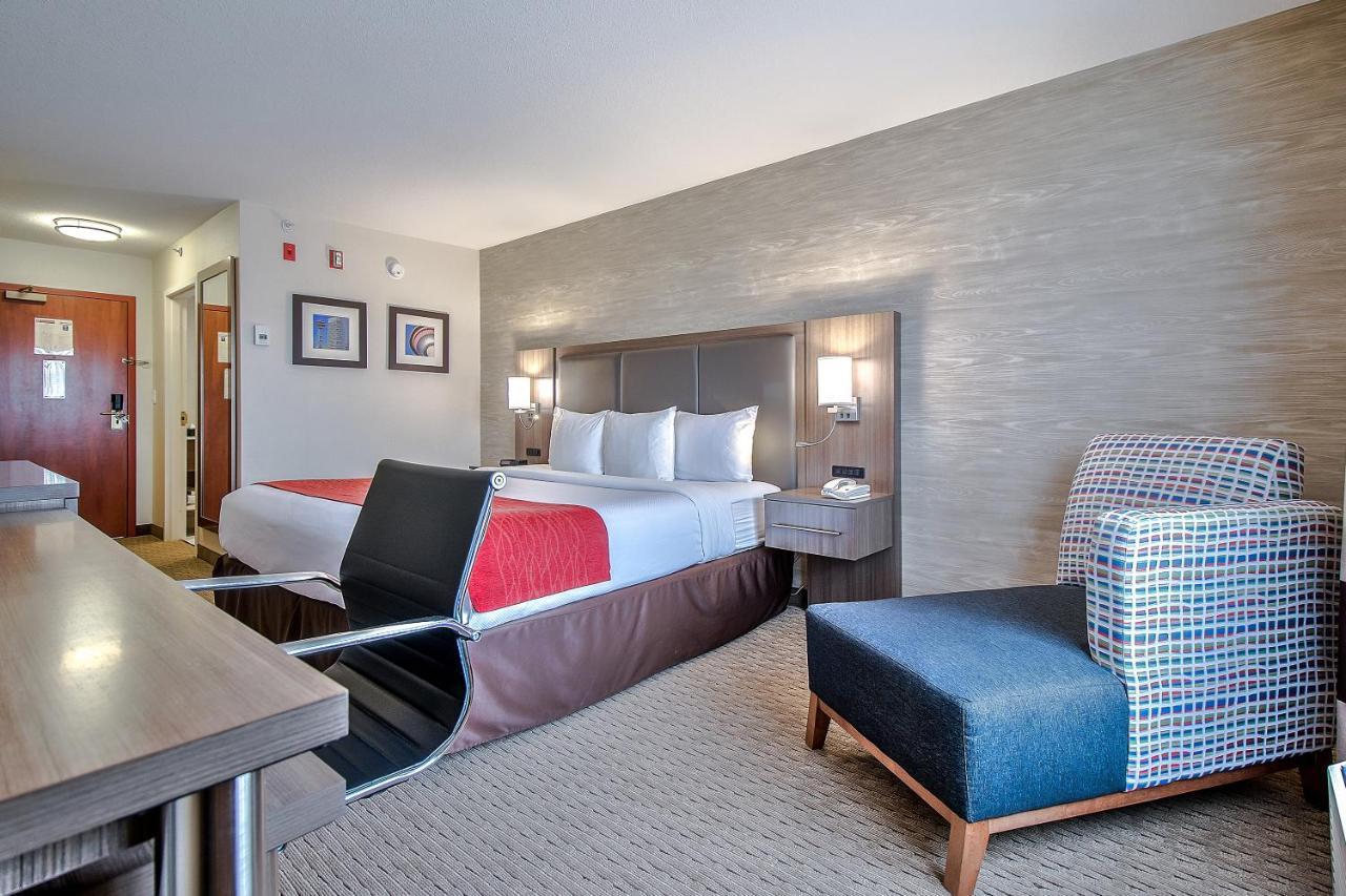 Comfort Inn & Suites South Calgary Ngoại thất bức ảnh