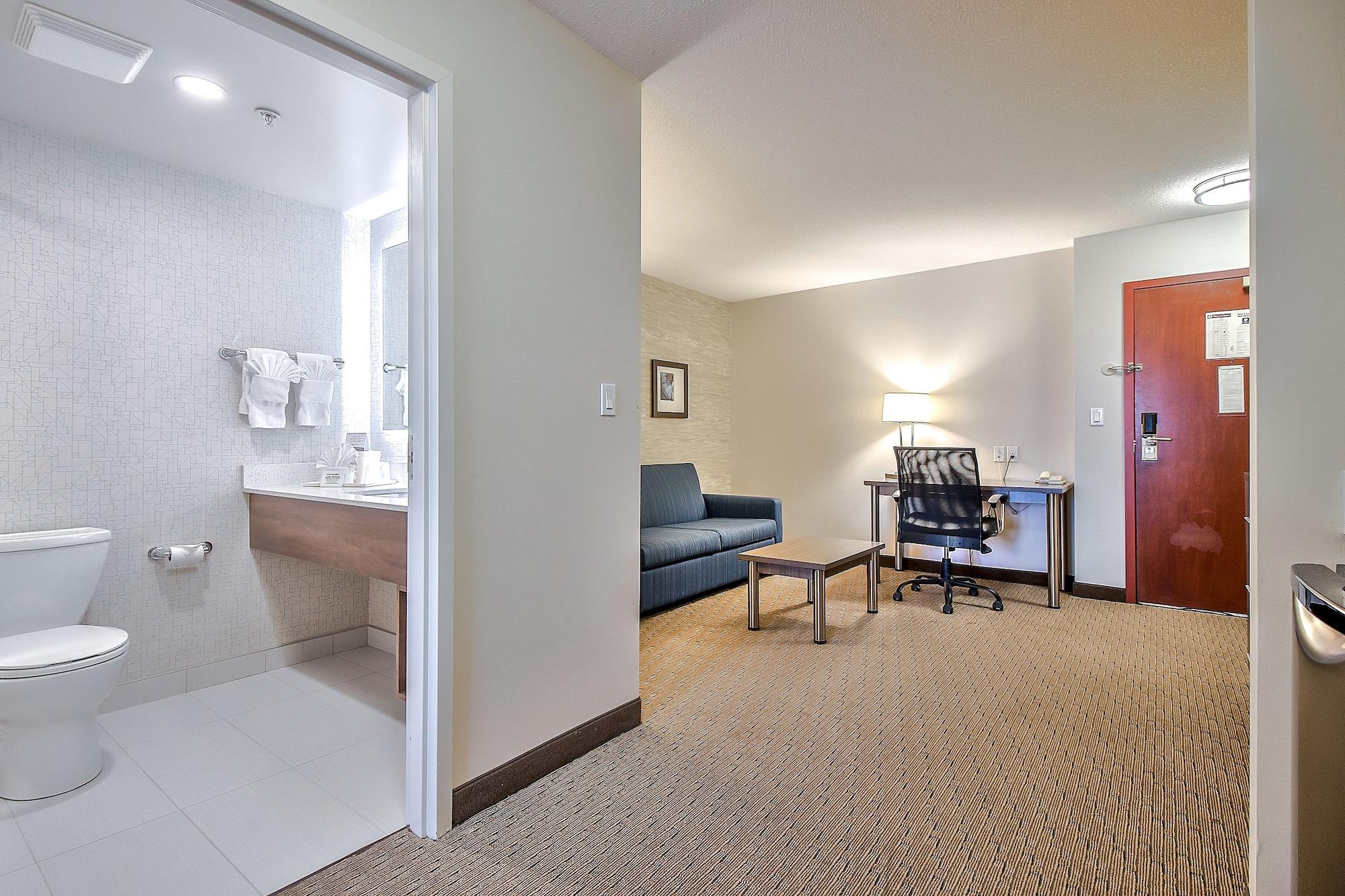 Comfort Inn & Suites South Calgary Ngoại thất bức ảnh