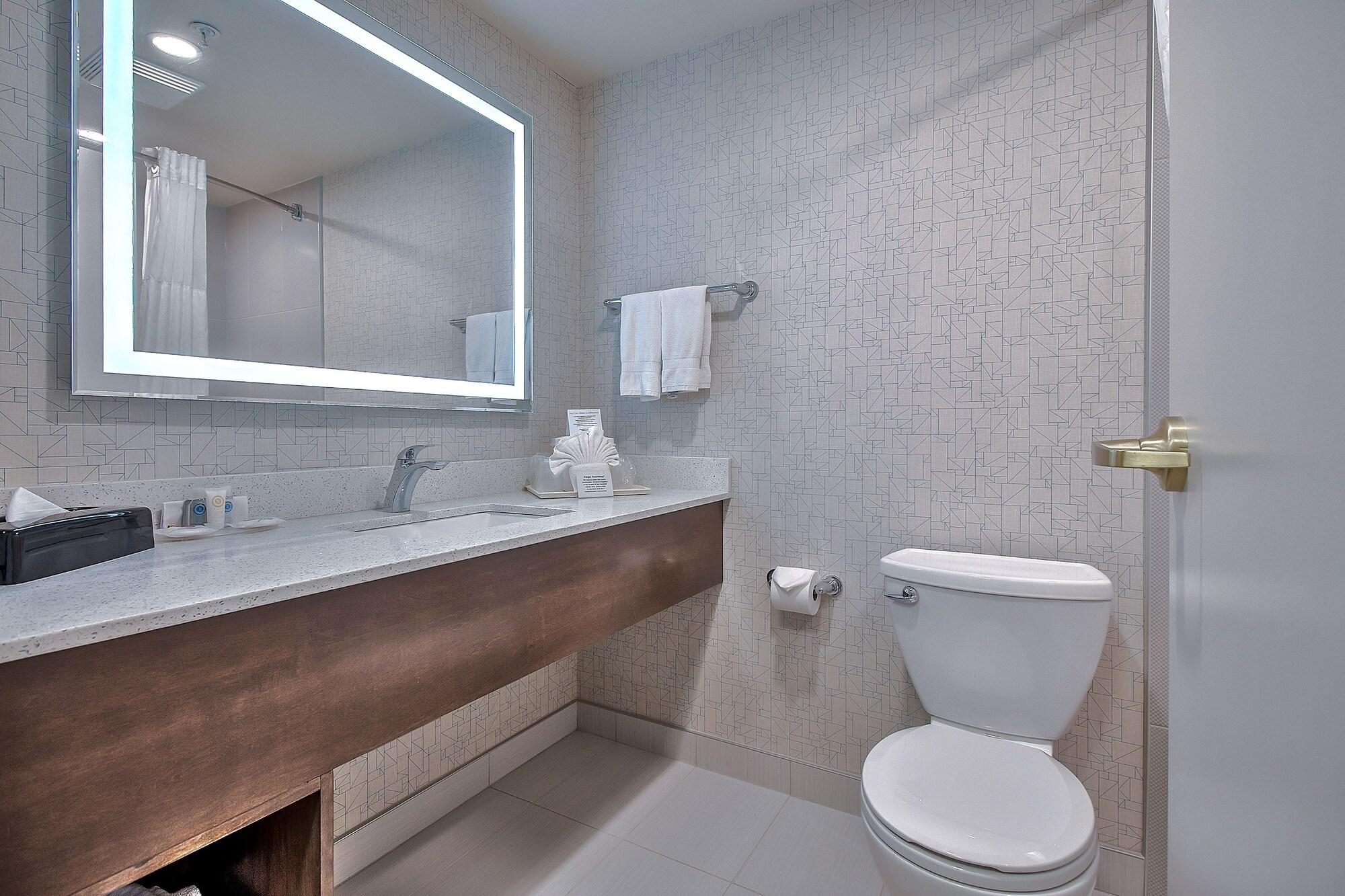 Comfort Inn & Suites South Calgary Ngoại thất bức ảnh