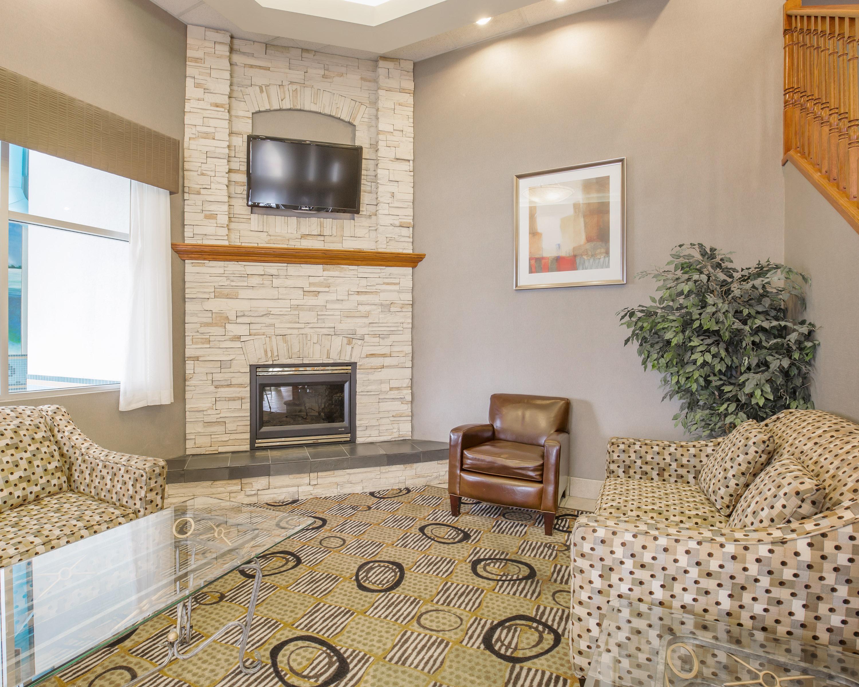 Comfort Inn & Suites South Calgary Ngoại thất bức ảnh