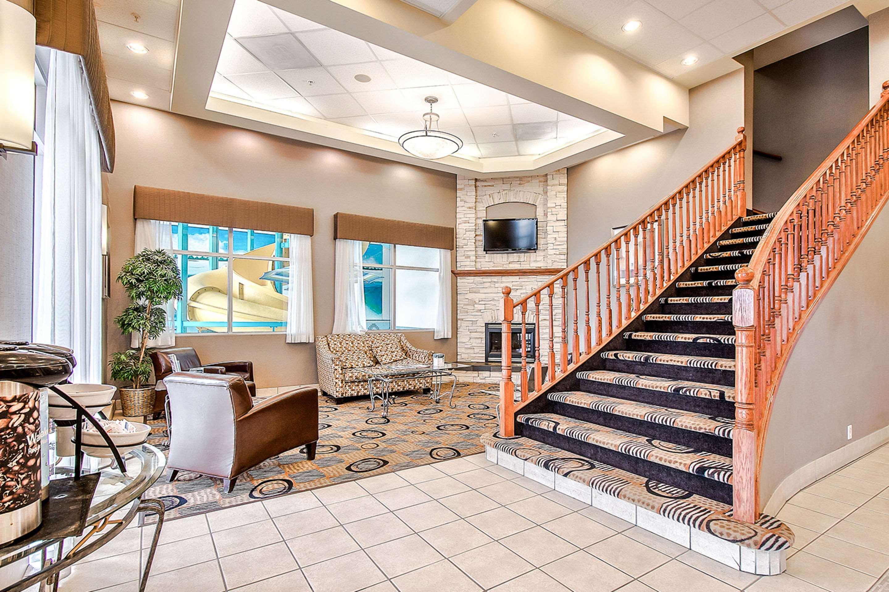 Comfort Inn & Suites South Calgary Ngoại thất bức ảnh