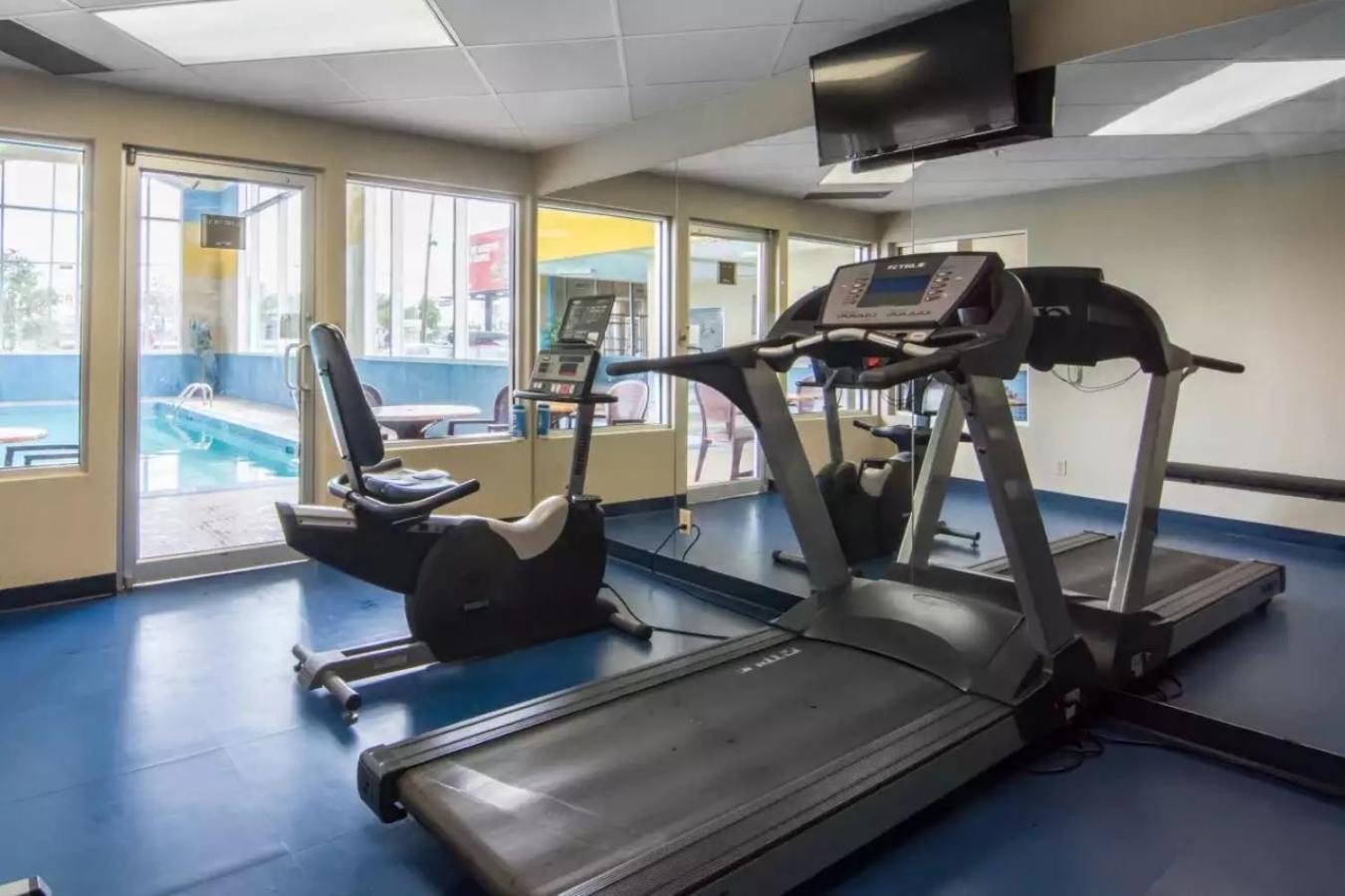 Comfort Inn & Suites South Calgary Ngoại thất bức ảnh