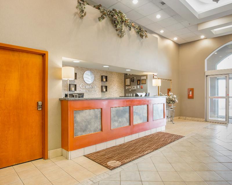 Comfort Inn & Suites South Calgary Ngoại thất bức ảnh