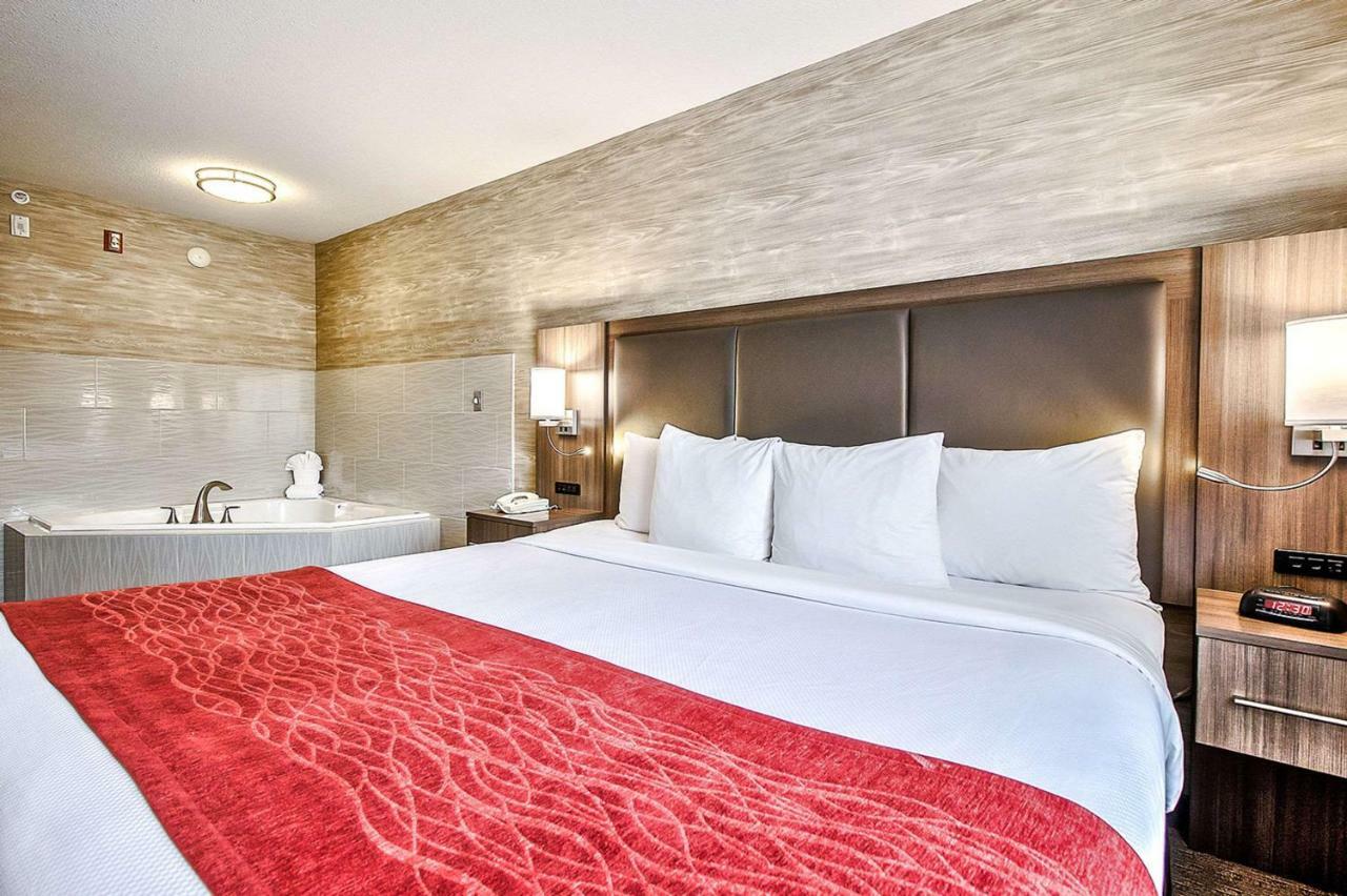 Comfort Inn & Suites South Calgary Ngoại thất bức ảnh