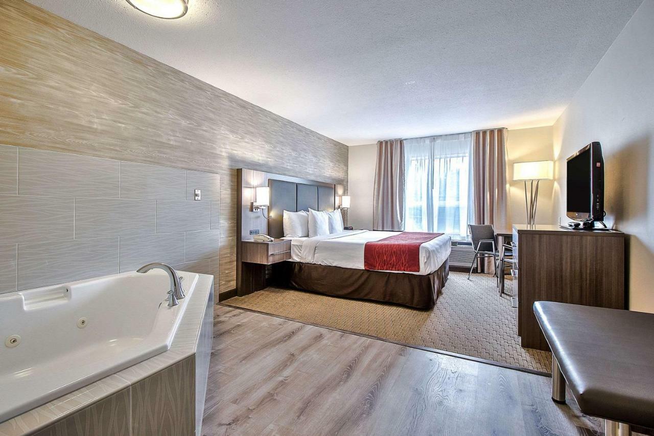 Comfort Inn & Suites South Calgary Ngoại thất bức ảnh